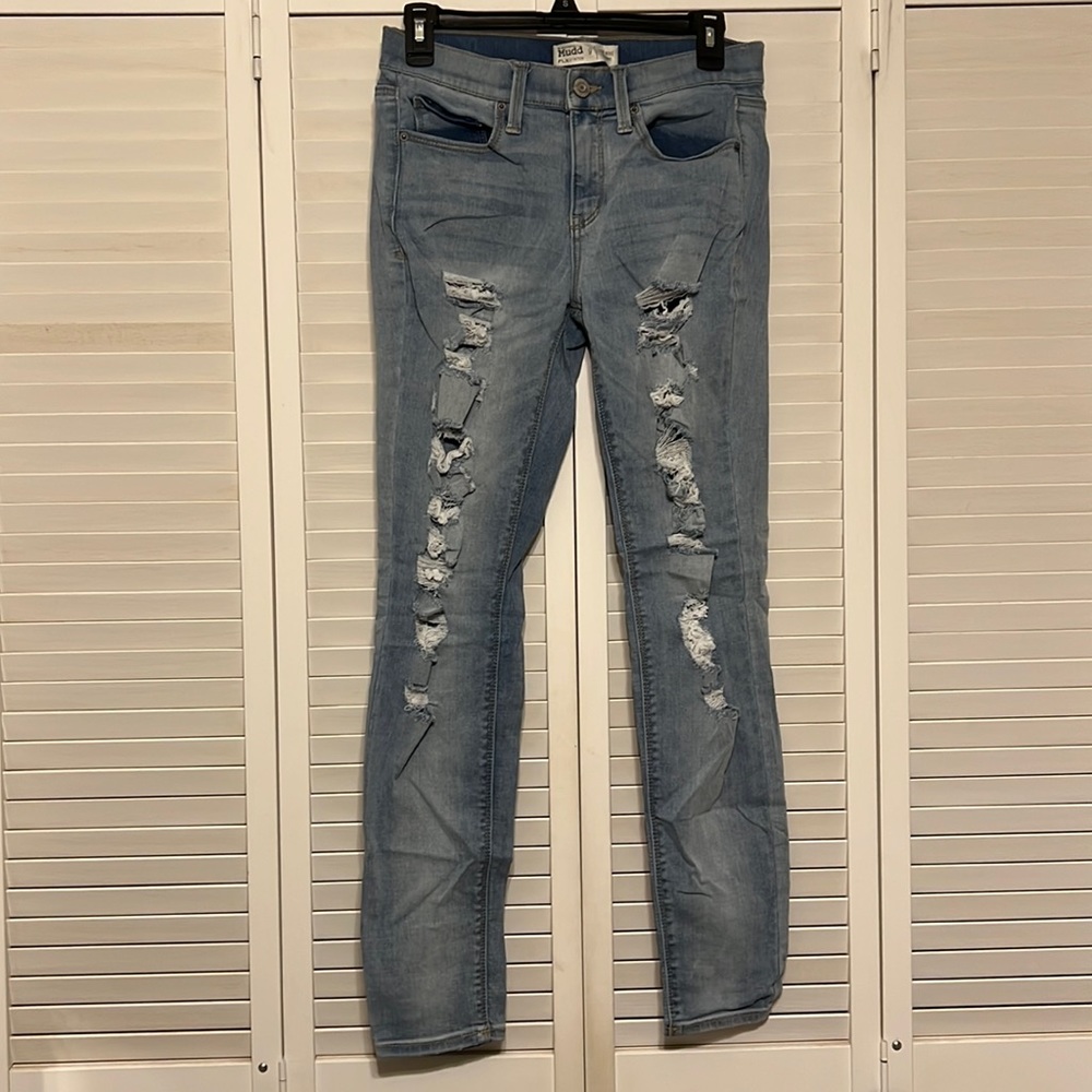Low rise skinny jeans